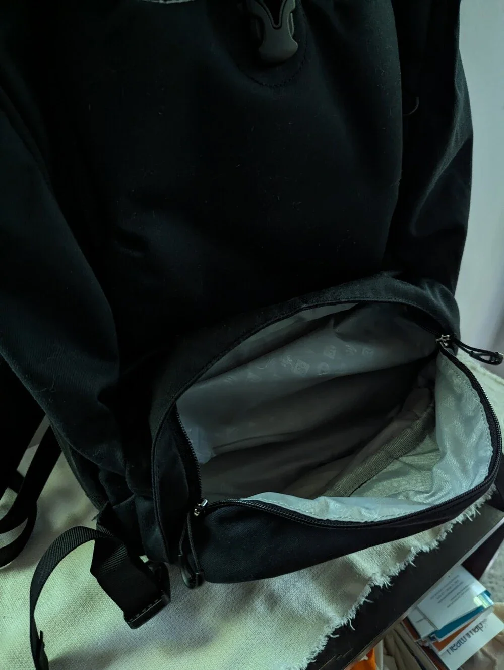 Rare Osprey Pixel Laptop Backpack 26L - Limited Edition Commuter Daypack